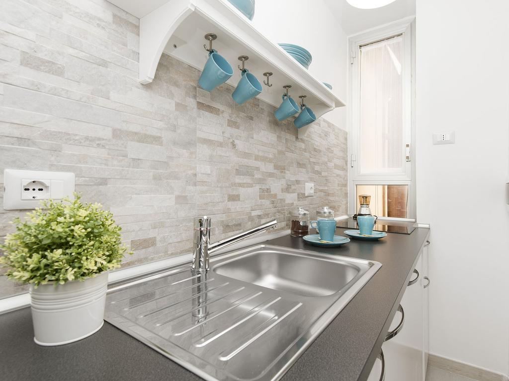 Ferienwohnung White Flat Termini Rom Zimmer foto