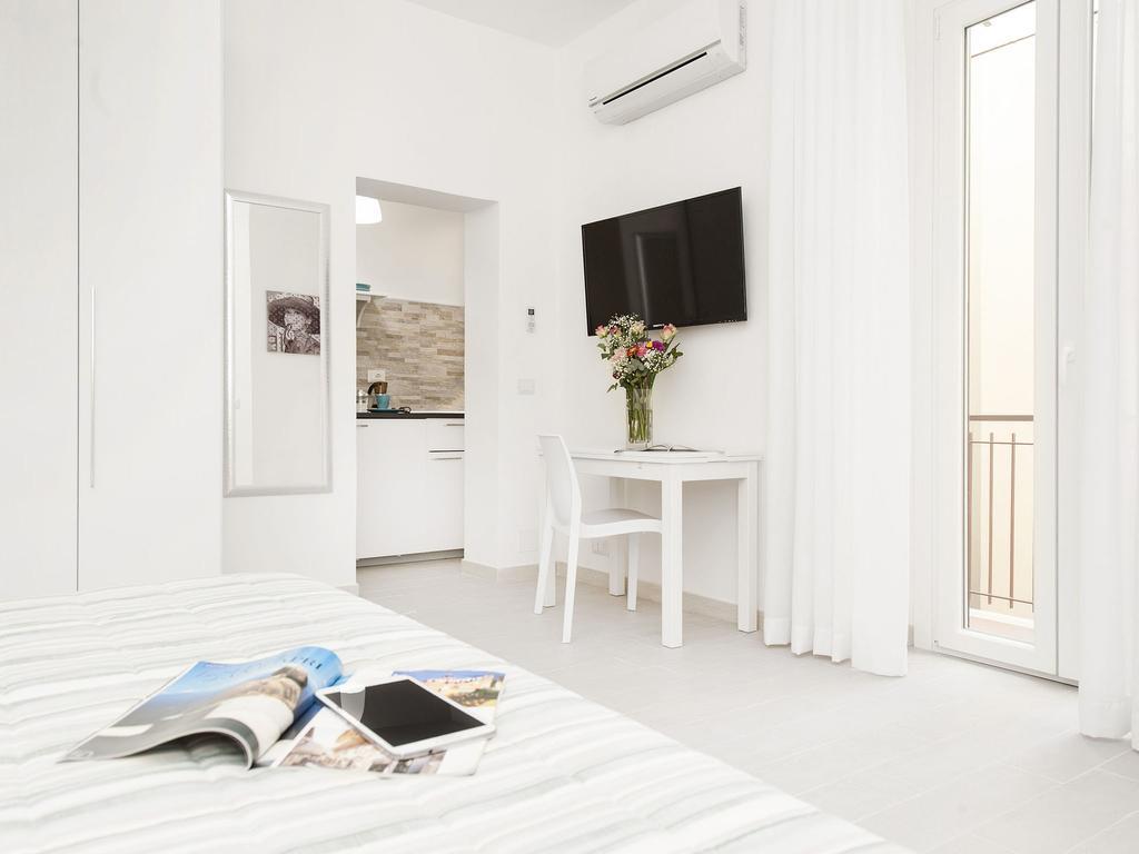 Ferienwohnung White Flat Termini Rom Zimmer foto