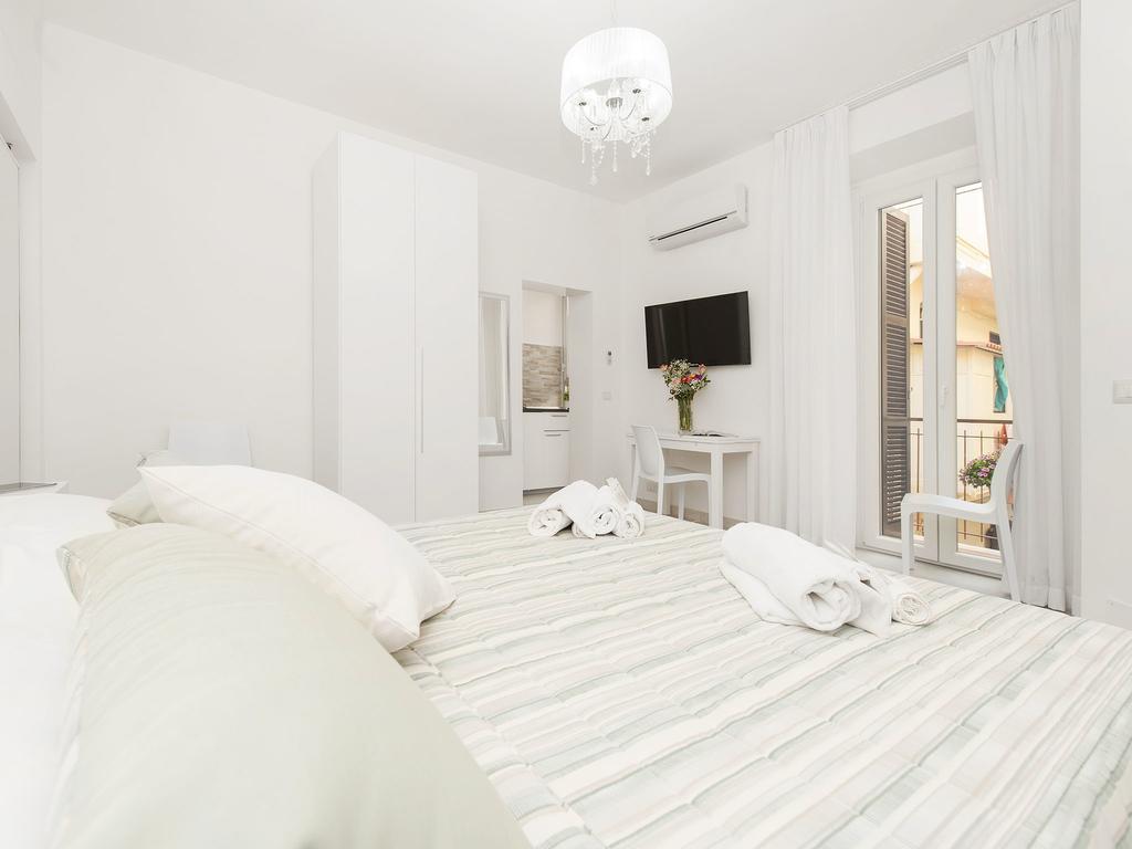 Ferienwohnung White Flat Termini Rom Zimmer foto
