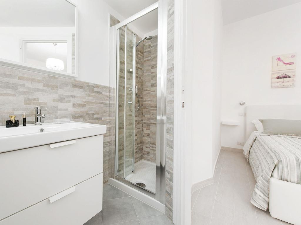 Ferienwohnung White Flat Termini Rom Zimmer foto